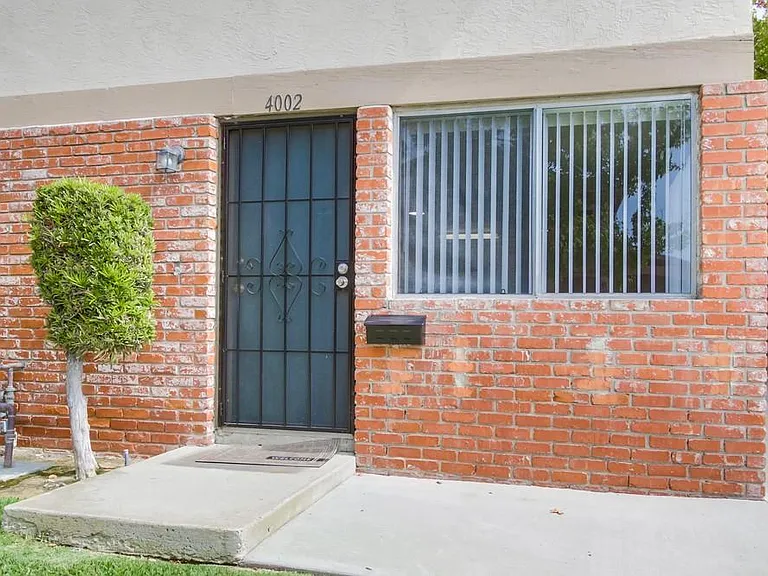4002 Camino Calma — Photo 30