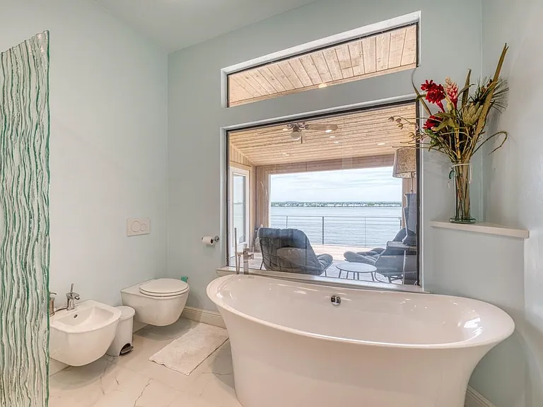 1301 The Cape Rd — Photo 15
