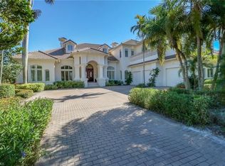 9328 Sweetgrass Way, Naples, FL 34108
