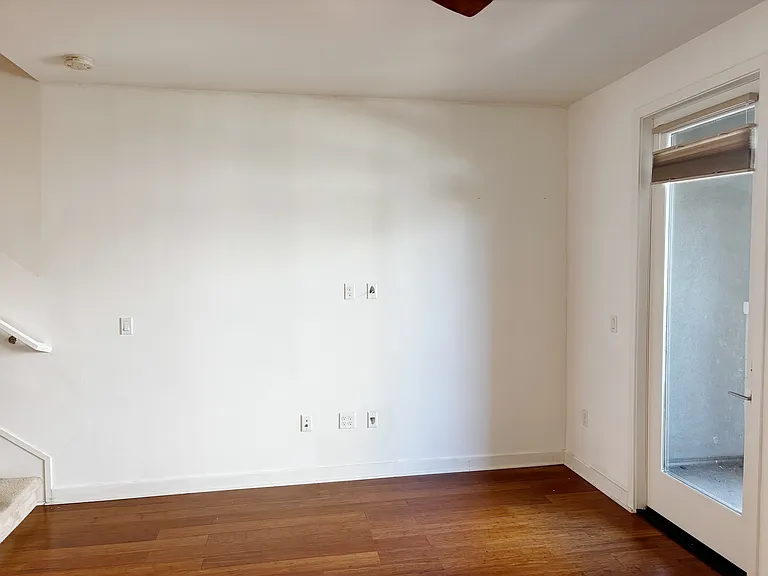 2825 Lily Ln — Photo 5