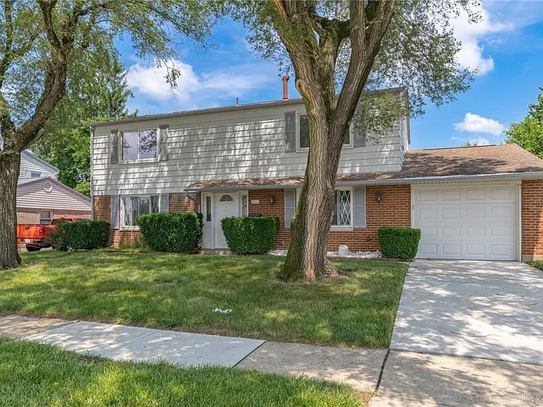 6221 Longford Rd — Photo 31