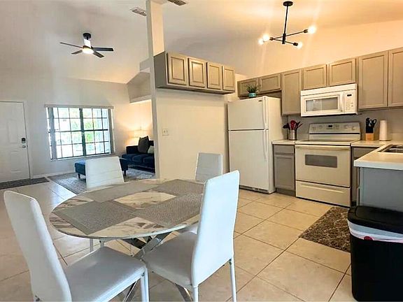 5th image of 13248 HELM STREET
