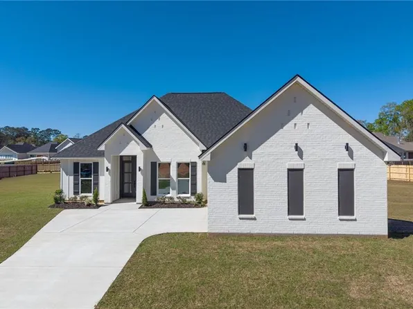 1073 Abita River Dr, Covington, LA 70433