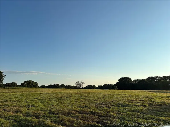 7 Cornelius Rd, Antlers, OK 74523
