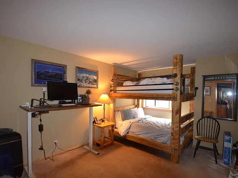 325-4 Oclock Rd #C-201 — Photo 10