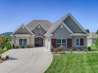 375 Rarity Bay Pkwy, Sweetwater, TN 37885