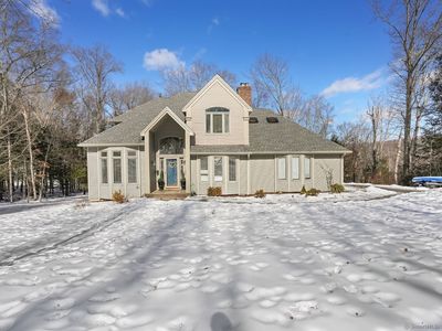 30 Farm Field Ridge Rd, Sandy Hook, CT, 06482