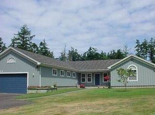 2050 Briarwood Dr, Oak Harbor, WA 98277