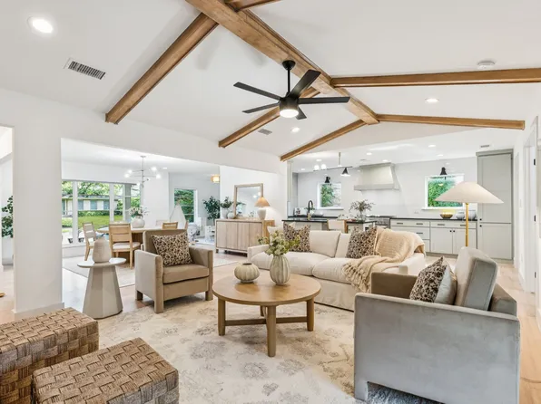 9649 Brentgate Dr, Dallas, TX 75238