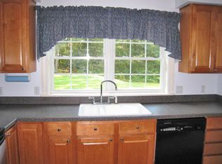 123 Norton Rd, Kittery, ME 03904