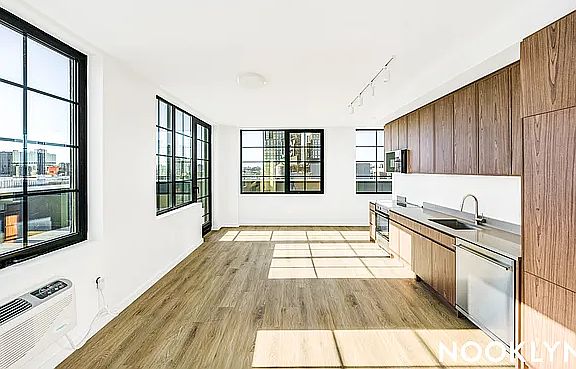 5th image of 40 Bruckner Blvd #Bn1020