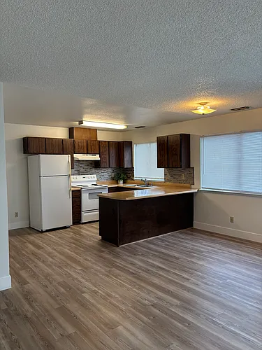 1051 Eureka Way #3 Photo 1