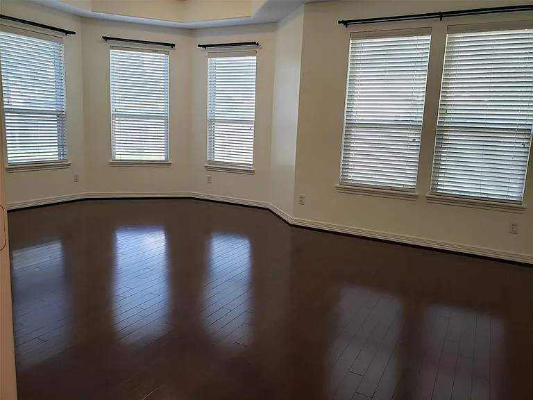 3607 Cat Springs Ln — Photo 17