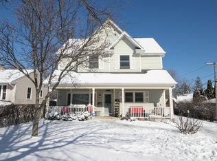 132 E Van Buren St, Villa Park, IL