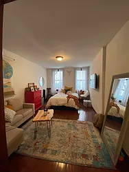 Rented by Aimee Grodanz, LREB