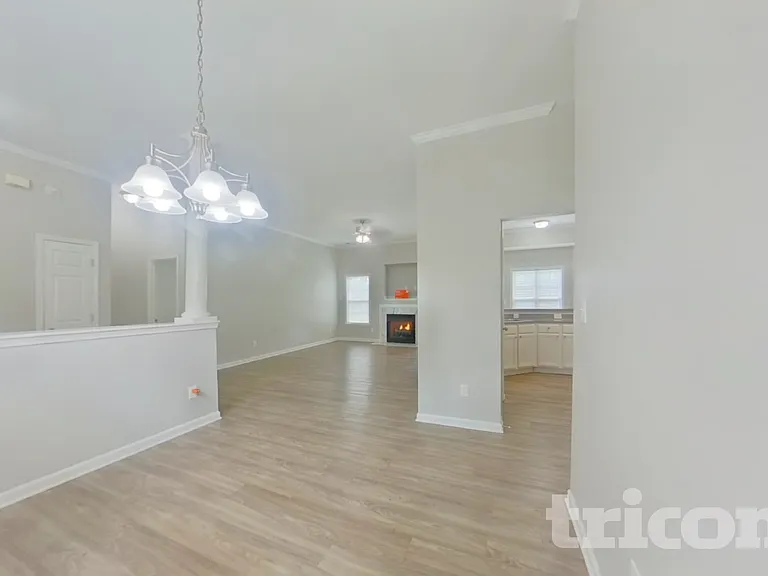 3424 Ann Franklin Ct — Photo 4