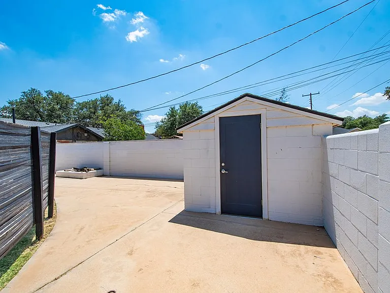2610 S Frontier Dr — Photo 29