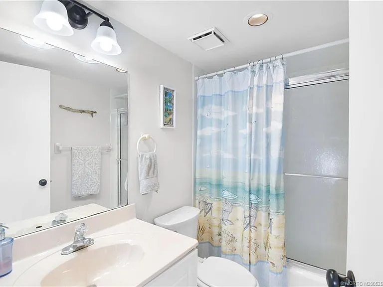 10044 S Ocean Dr #401 — Photo 11
