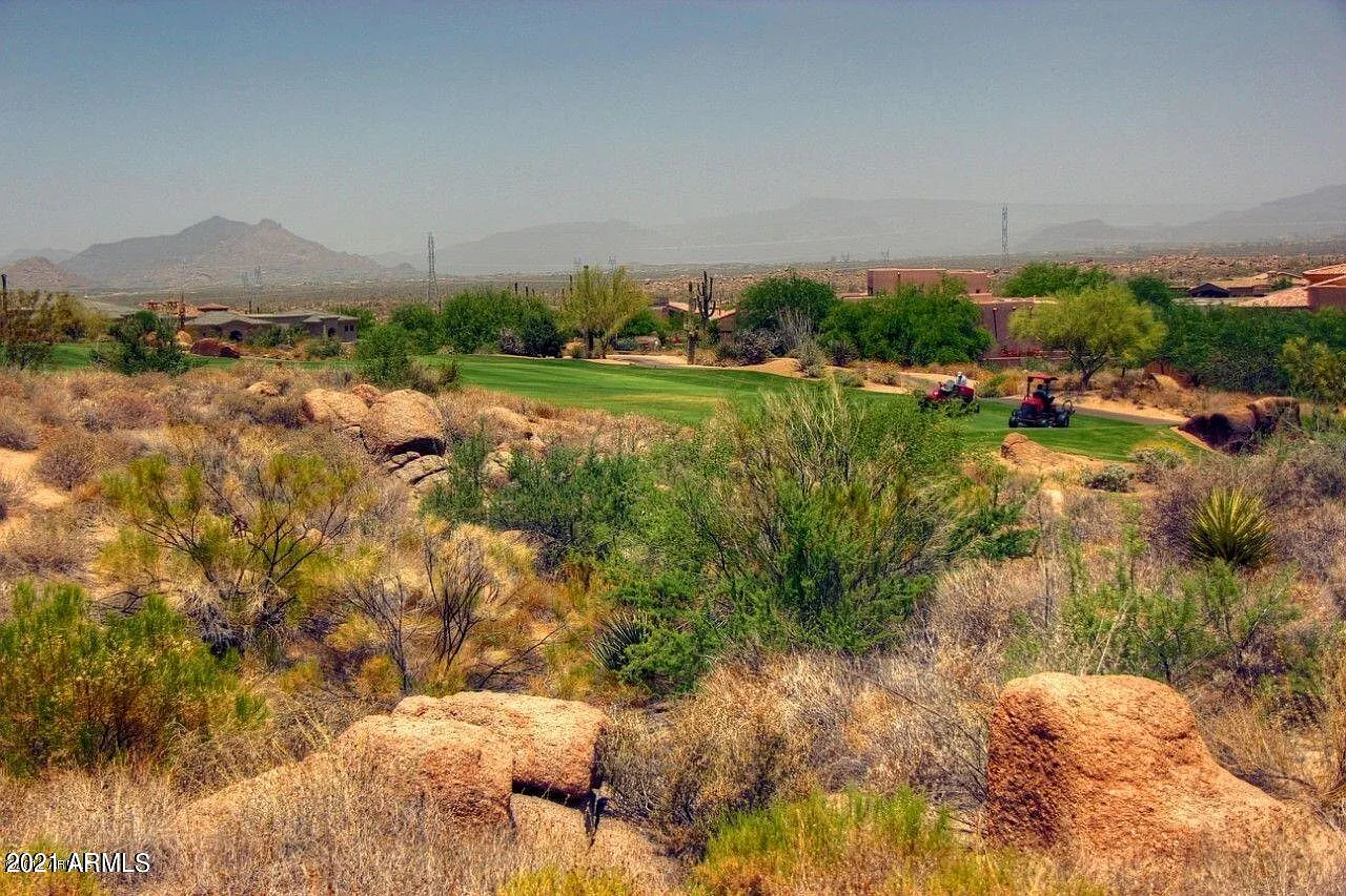 2 bed, 2.5 bath, 2008 sqft, $3,500 — Photo 1