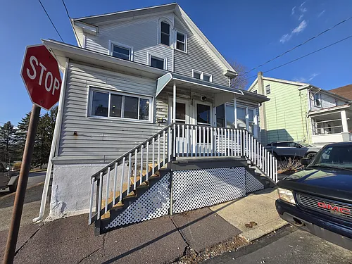248 W Hazard St Photo 1