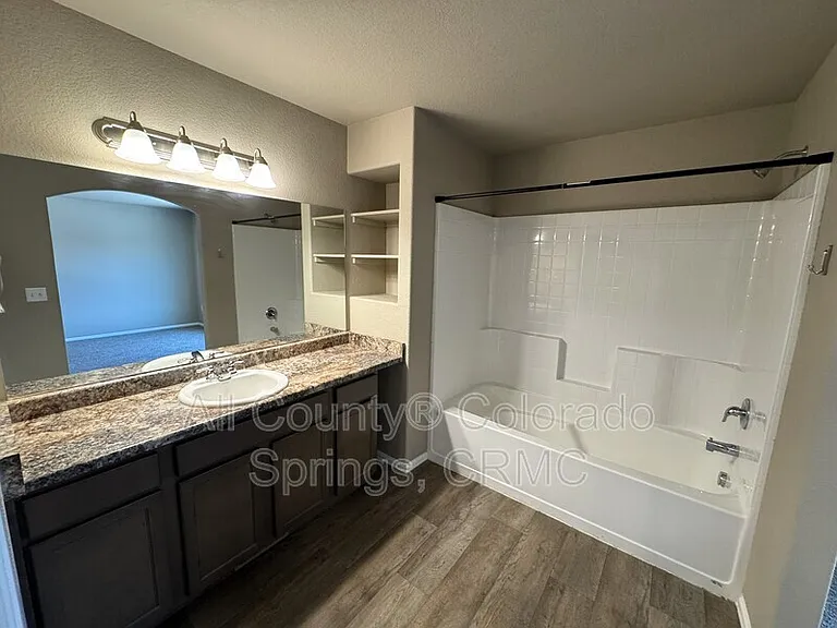 7622 Jack Pine Grv — Photo 20