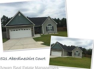 521 Aberdineshire Ct, Hubert, NC 28539