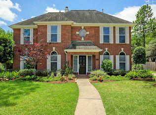 1612 Keystone Dr, Friendswood, TX 77546