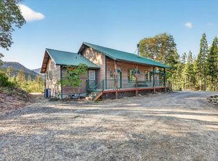10001 E Antelope Rd, Eagle Point, OR 97524