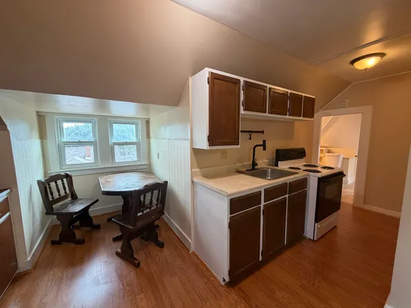 (undisclosed Address), Bristol, CT 06010