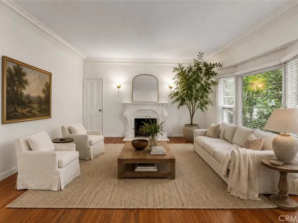 368 S Crescent Dr, Beverly Hills, CA 90212