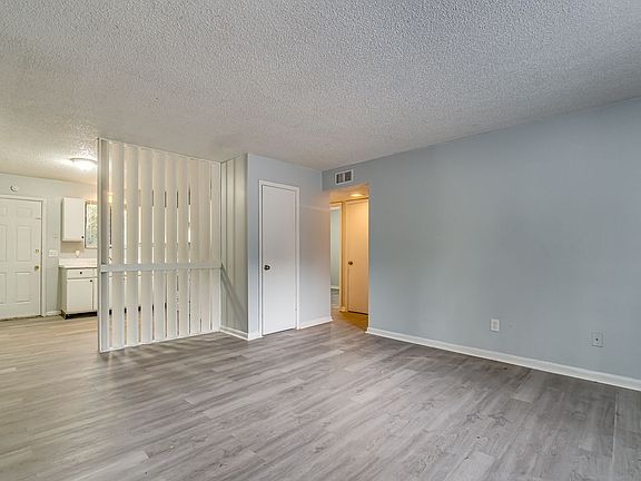 4th image of 5240 Westchase Ct #3