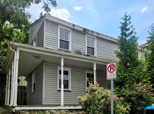 1150 Ferry St, Easton, PA 18042