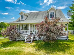 137 Shawnee Dr, Dayton, TN 37321