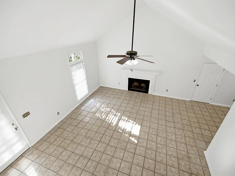 2407 Hembree Station Ct — Photo 4
