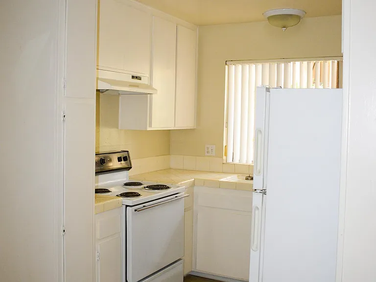 4561 Utah St #9 — Photo 4