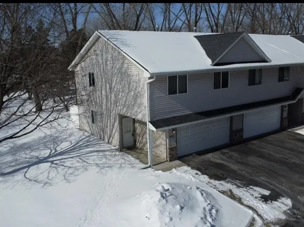 903 104th Ln NW, Coon Rapids, MN 55433