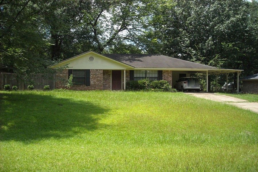 1st image of 6563 Grawood Dr