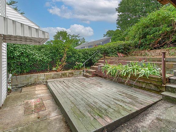 3rd image of 45 Lispenard Avenue