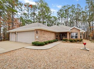15 Bassingham Dr, Bella Vista, AR 72715