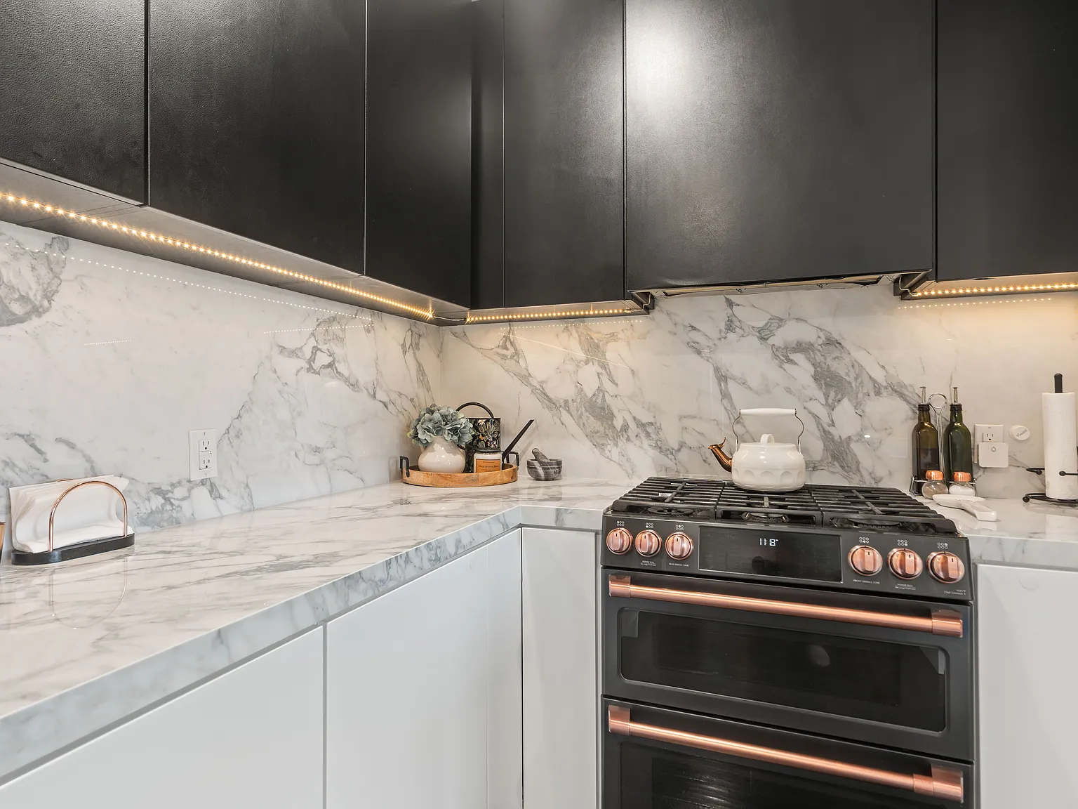 2 bed, $4,500 — Photo 2