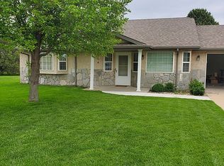 2715 Newtowne Dr, Central City, NE 68826