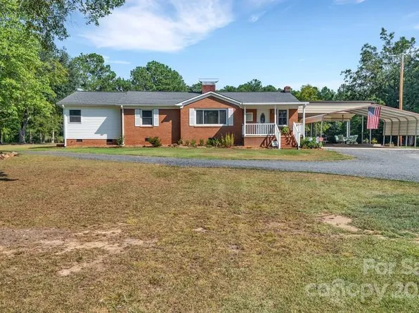145 State Highway 731 Hwy E, Candor, NC 27229