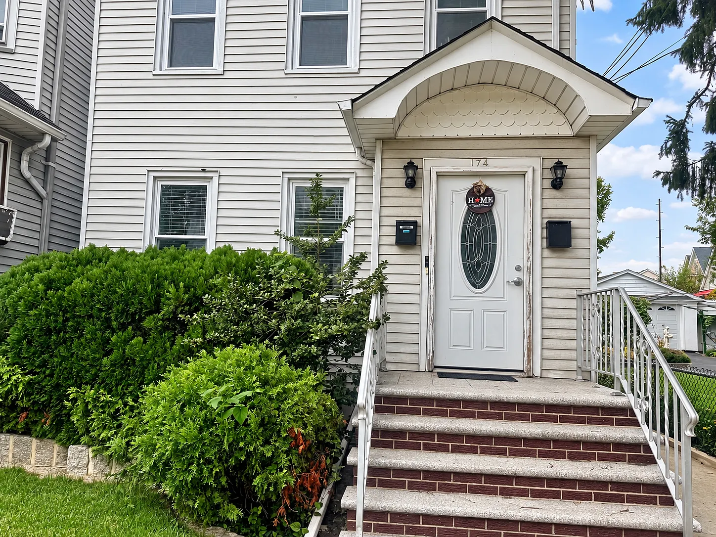 2 bed, $2,200 — Photo 1