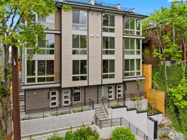 3817 C Fremont Avenue N, Seattle, WA 98103