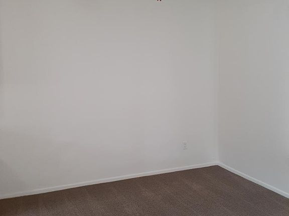4th image of 12416 Clearglen Ave #3