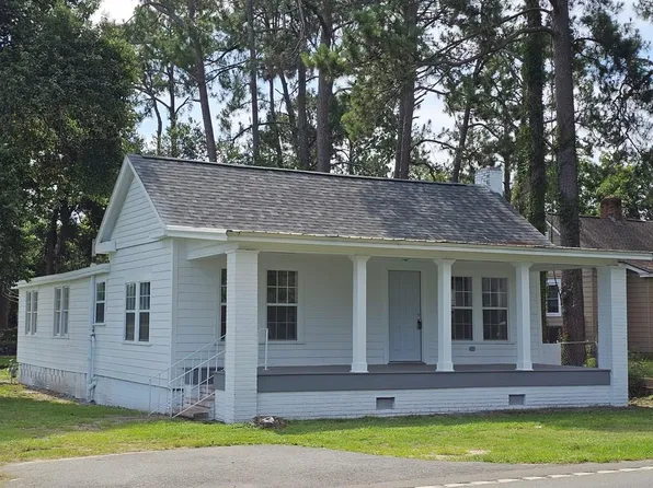 64 S Scott St, Camilla, GA 31730