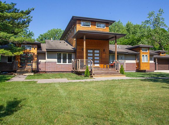 3rd image of 12020 S Timberlane Dr