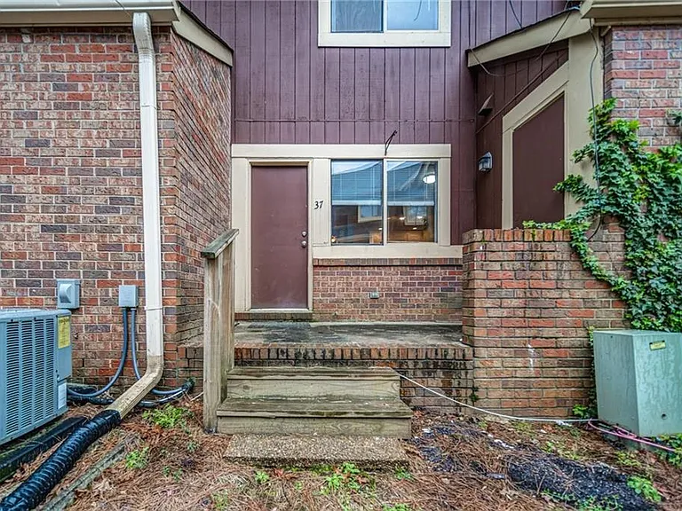37 Country Place Ct — Photo 21