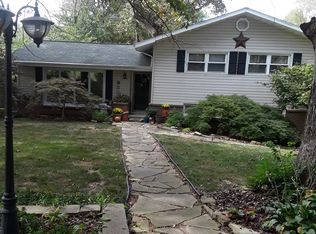 923 Troy Rd, Washington, IN 47501