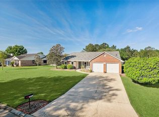 3654 Meadow Lake Dr W, Slidell, LA 70461